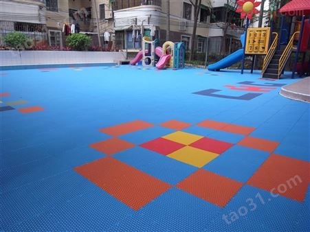 云南悬浮地垫地板 蓝球场地胶 户外塑料拼装塑胶地面地垫 拼块跑道室外幼儿园悬浮地板