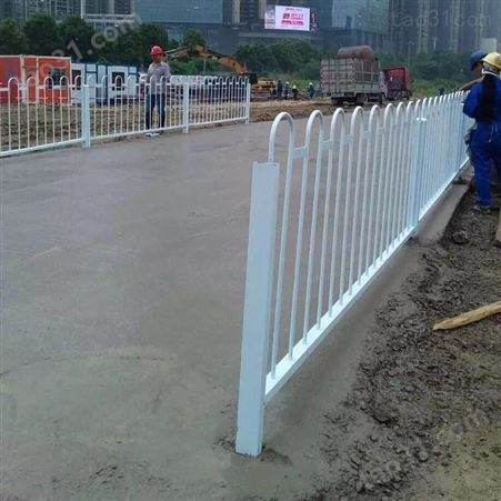 河北京式护栏厂家  广州市政施工护栏 机动车围栏护栏