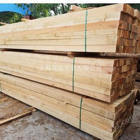 俄罗斯落叶松木方垫设备枕木建筑方木龙骨条物流打包木条