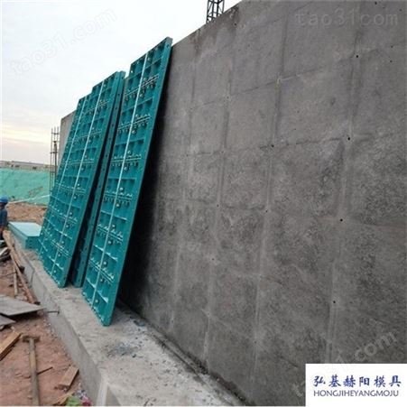 隧道管廊现浇塑料模板减轻坡面的不稳定性和侵蚀