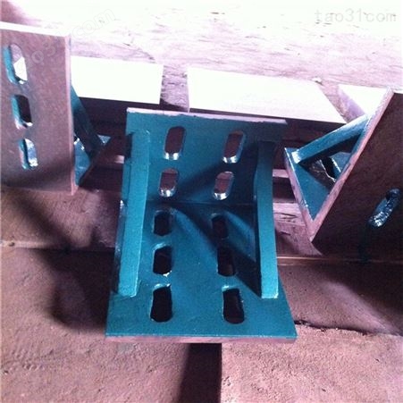 春天机床供应铸铁方箱 T型槽方箱工作台 铸铁垫箱 方筒 机床底座 支持定制